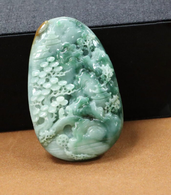 【ATTHIS】天然翡翠山水牌 A貨 69x42x10mm